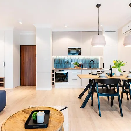 Marina Hello - Widok Na Jezioro, Piekne Wnetrze, Klimatyzacja, Winda * Iława