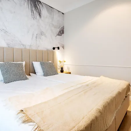 Marina Hello - Widok Na Jezioro, Piekne Wnetrze, Klimatyzacja, Winda Apartament *